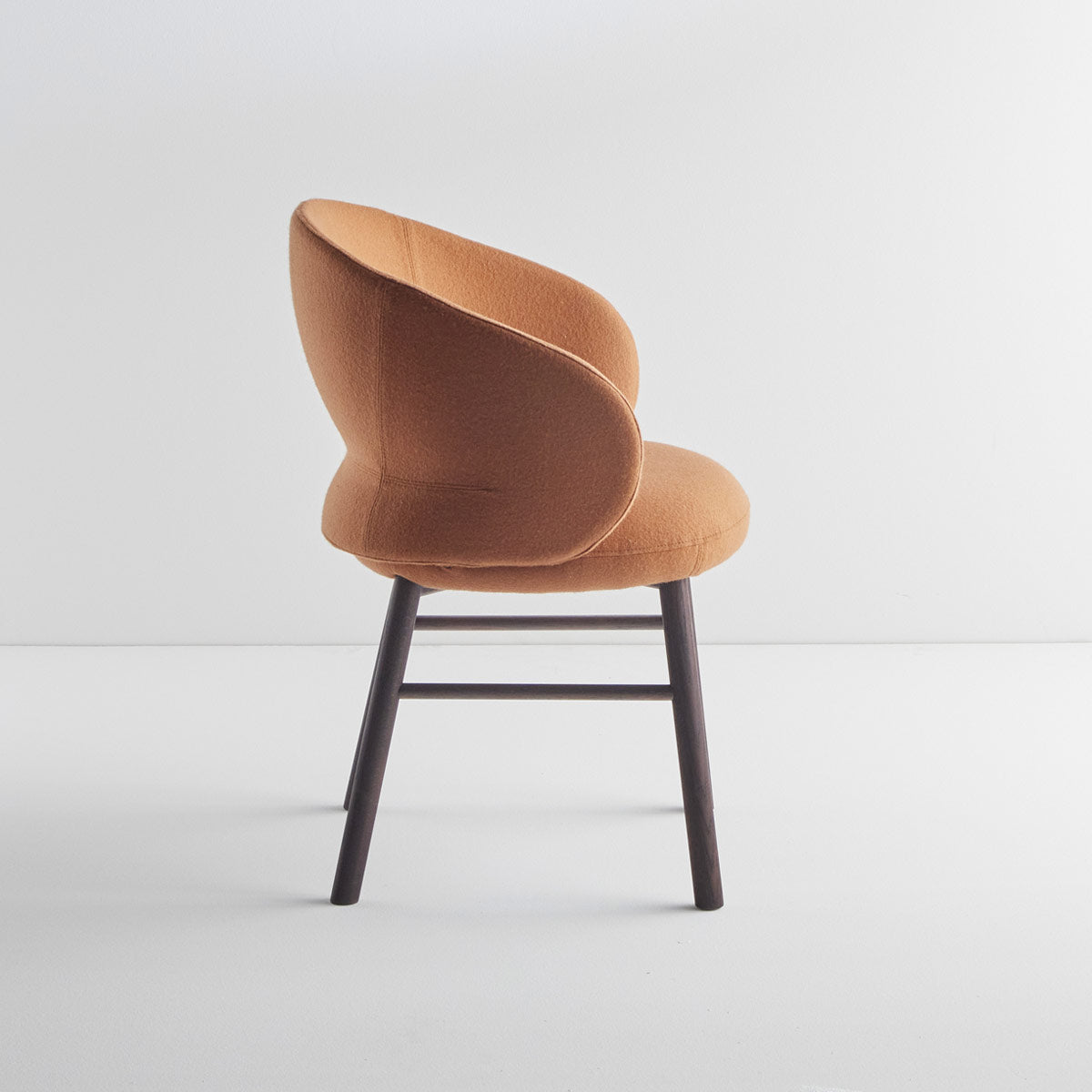 Pottolo Chair Upholstered Shell I ALKI – Alki Fr